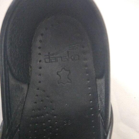 Dansko Women's Cabrio Black Professional Clog, Wide Size 38/ US (7.5-8) - Picture 14 of 16